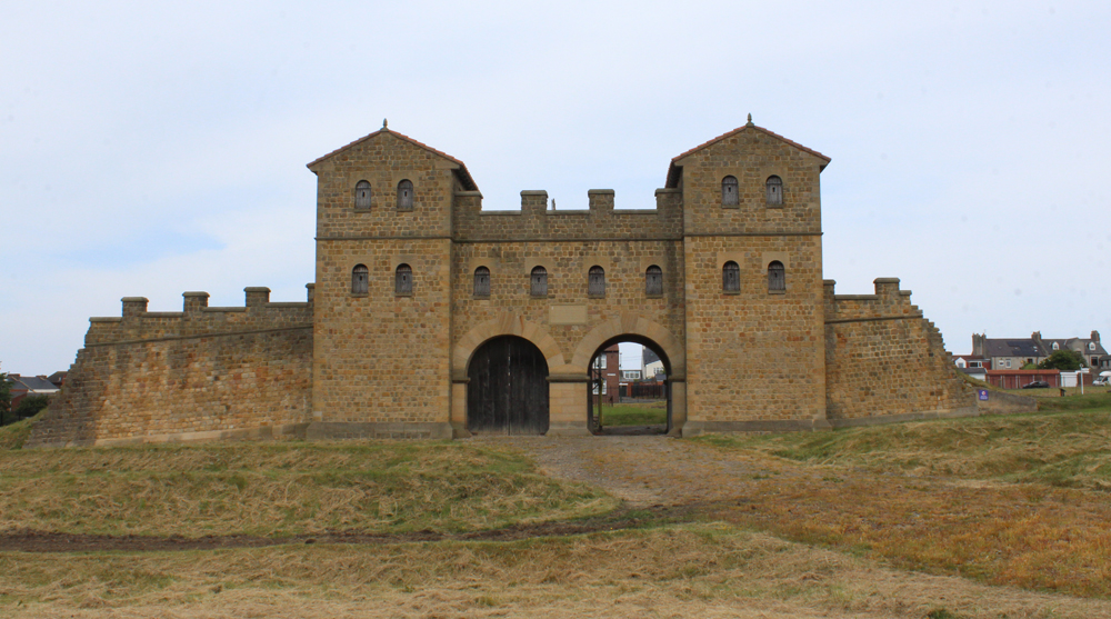 roman architecture arbeia fort hadrians wall